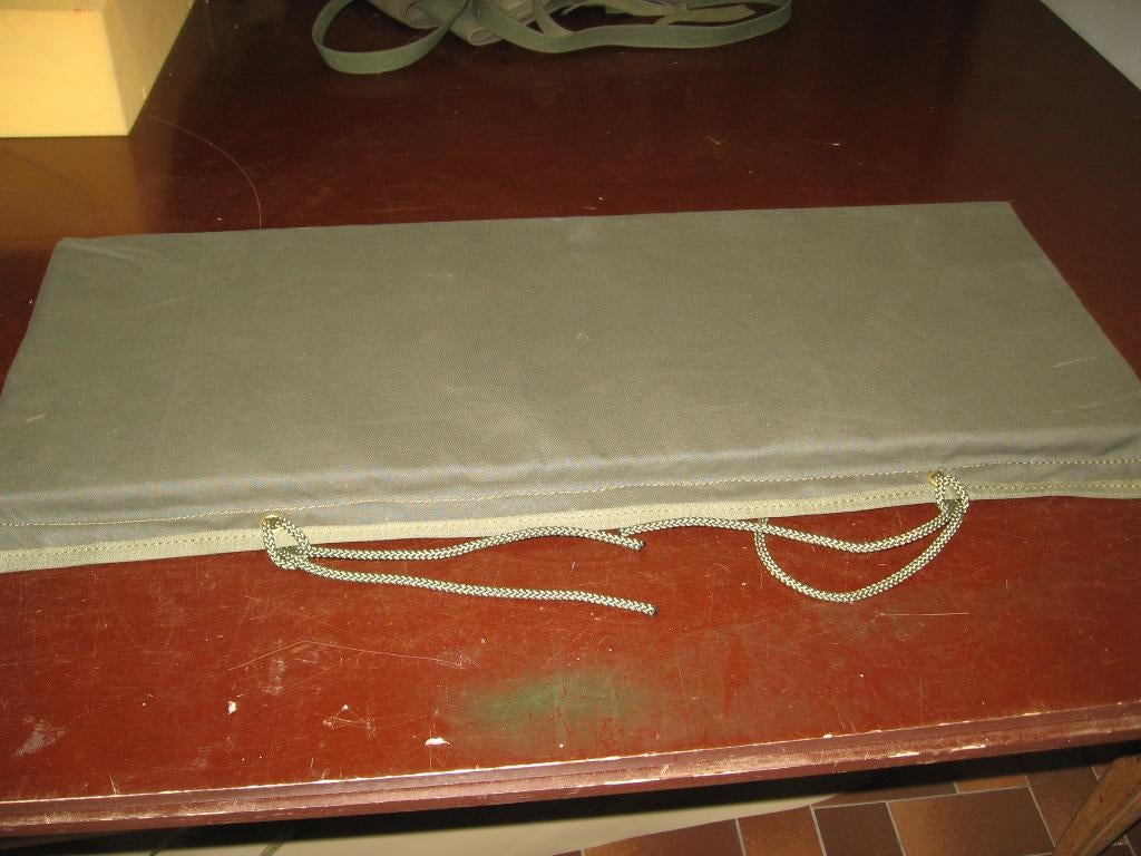 Minerva achterbank zit kussen kaki canvas., Verzamelen, Militaria | Algemeen, Verzenden, Landmacht, Overige typen