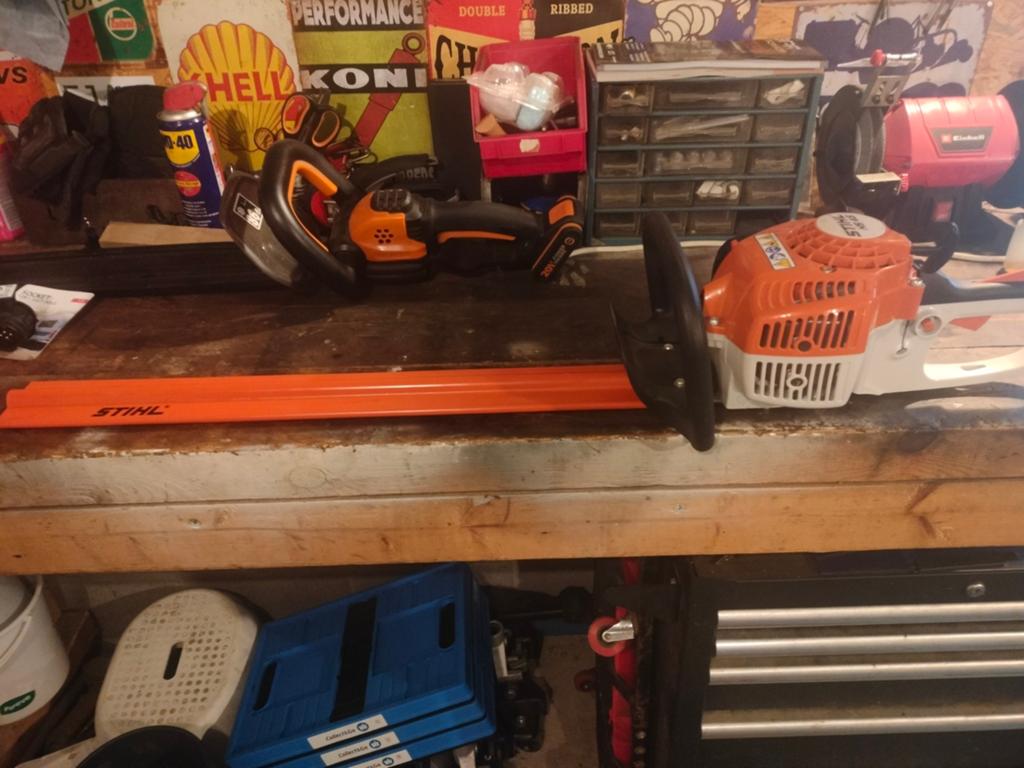 Taille haies Stihl HS45 60cm à louer