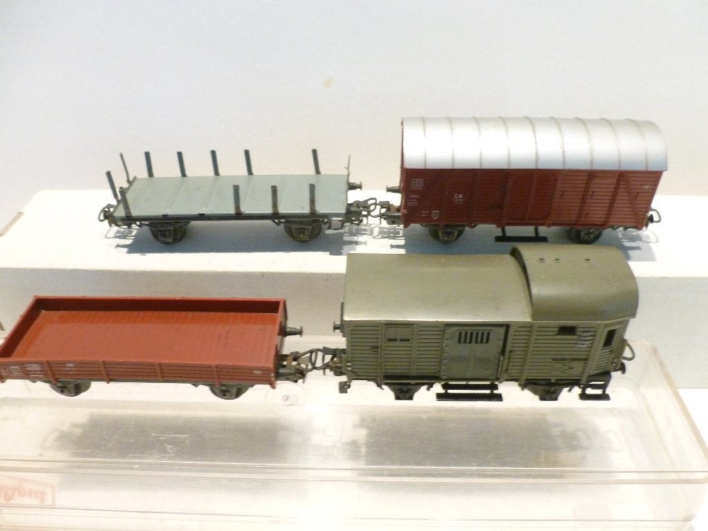 TRAINS HO, Hobby en Vrije tijd, Modeltreinen | H0, Wisselstroom, Gebruikt, Wagon, Ophalen of Verzenden