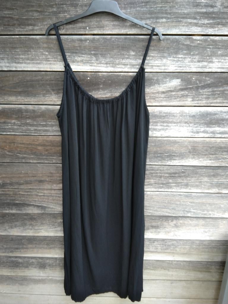 Lange Zwarte Bain De Soleil In Maat 50/52, Kleding | Dames, Grote Maten, Ophalen of Verzenden, Gedragen, Zwart, Jurk