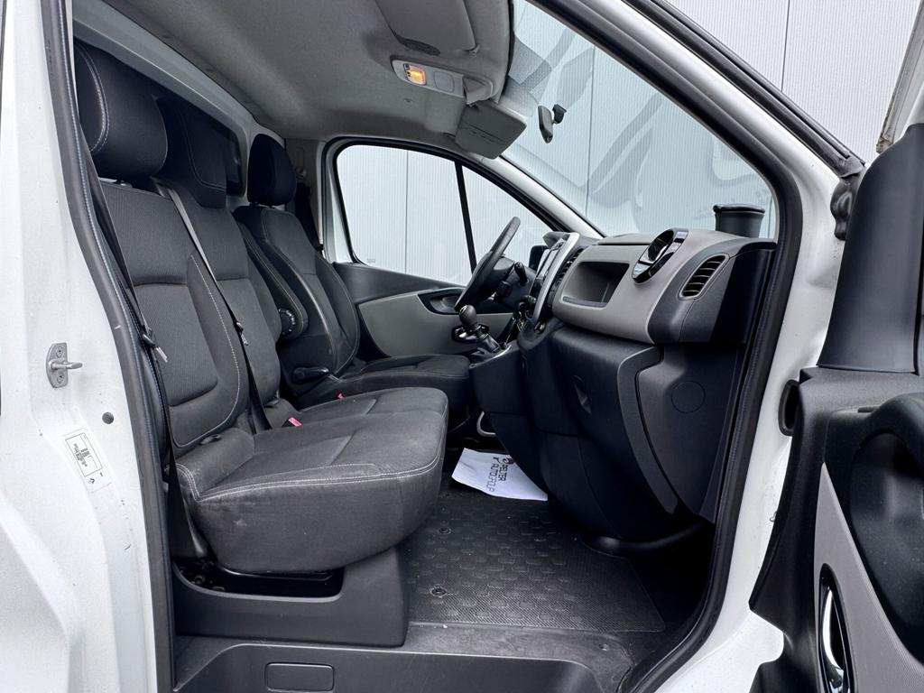 Renault Trafic Distributieriem en waterpomp vervangen, Autos, 0 kg, https://public.car-pass.be/vhr/bfae507d-d3b7-4ed8-bc1e-9c2b0efb05fe
