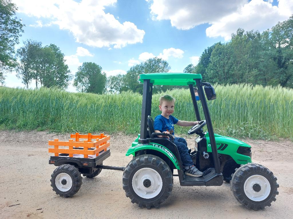 Elektrische tractor kar 12v batterij, Ophalen, Gebruikt, Afstandsbediening