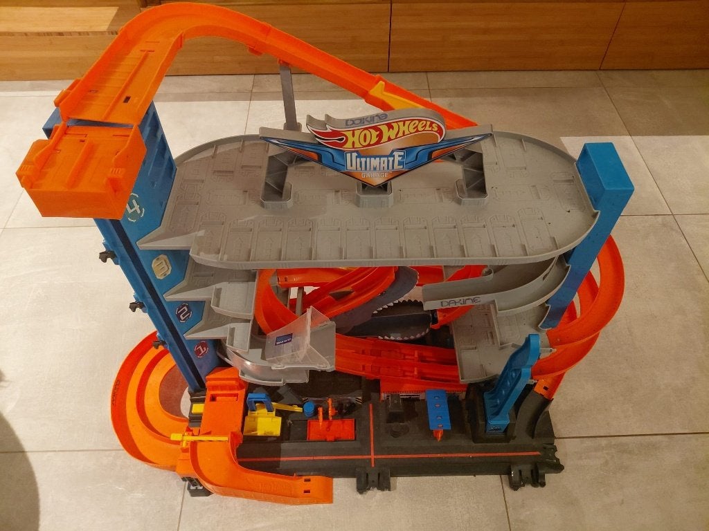 hot wheels ultimate garage met haai, Comme neuf, Enlèvement, Circuit, Hot Wheels