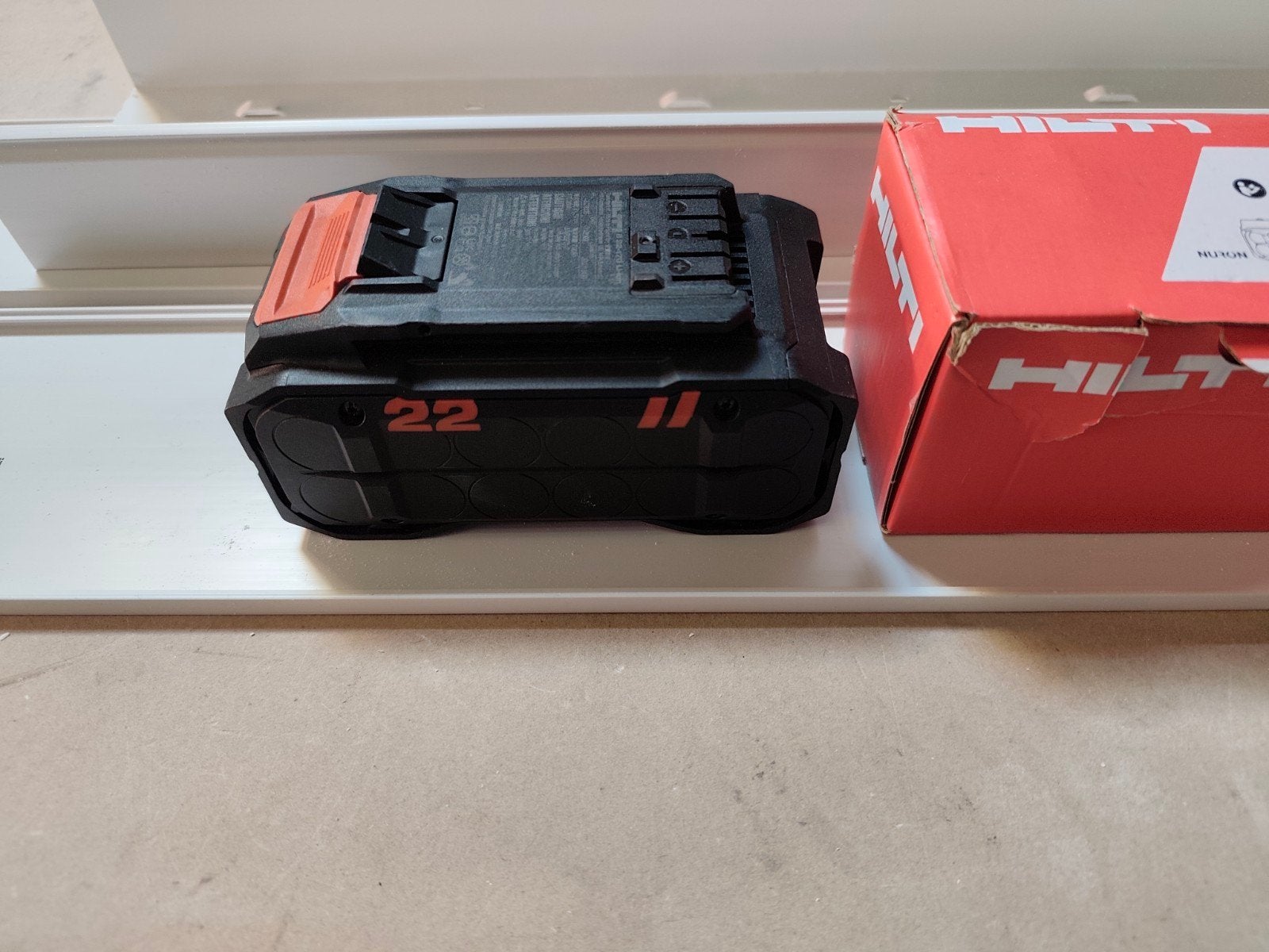 hilti Nuron B22-170 (8.0ah) accu's NIEUW., Ophalen of Verzenden, Nieuw