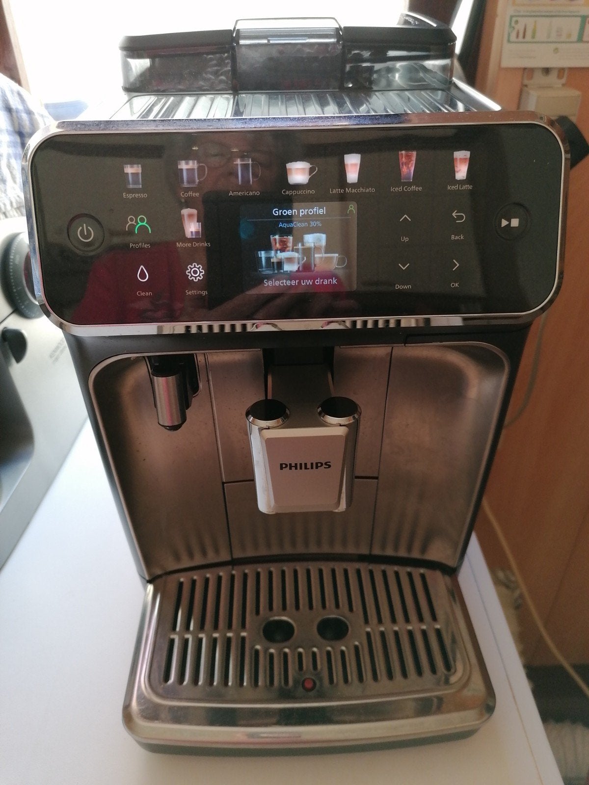 Machine à expresso Philips, Enlèvement
