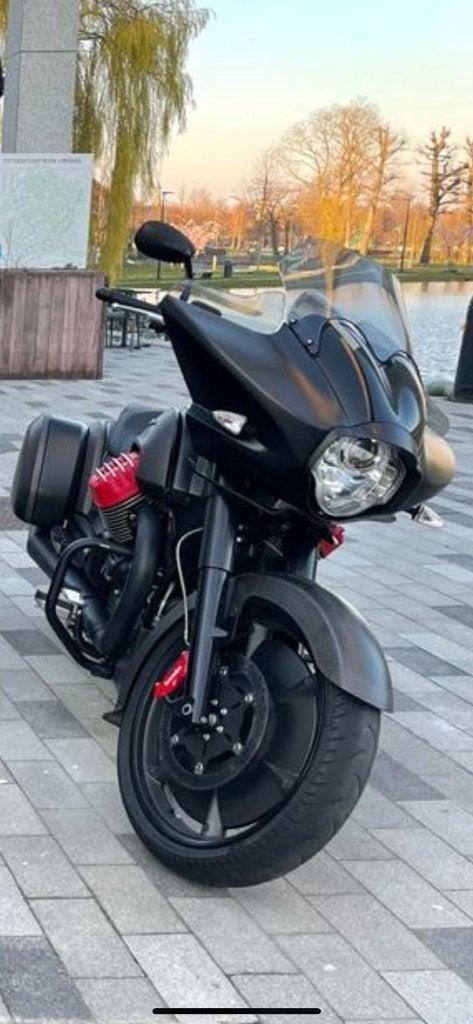 Moto Guzzi MGX-21 Flying Fortress, Motos, Motos | Moto Guzzi, Tourisme, Plus de 35 kW, Permis Moto A1 minimum, Contrôle de traction