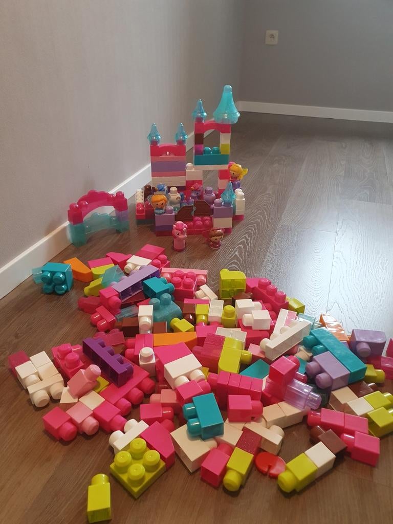 Bouwblokken inclusief figuurtjes en paardjes, Kinderen en Baby's, Speelgoed | Bouwstenen, Ophalen