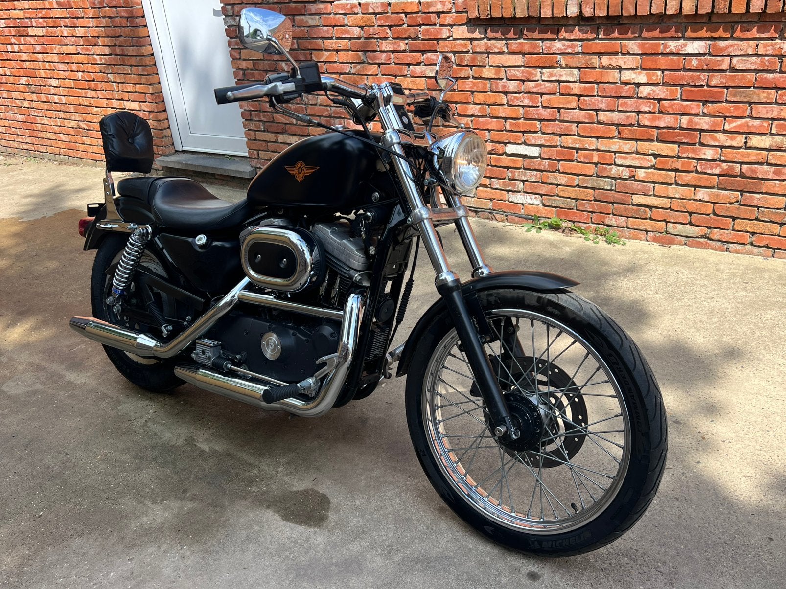 Harley davidson sportster 883, Occasion, Plus de 35 kW, Chopper, 2 cylindres