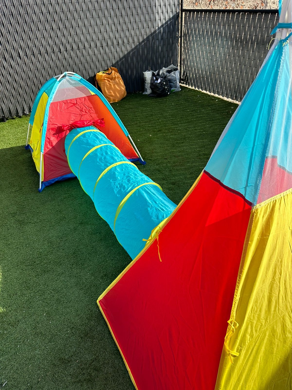 Ensemble de tente de jeu 3 en 1 pour enfants avec tunnel, Enlèvement ou Envoi, Comme neuf