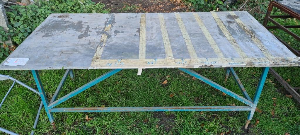 Table de soudure / établi, Enlèvement