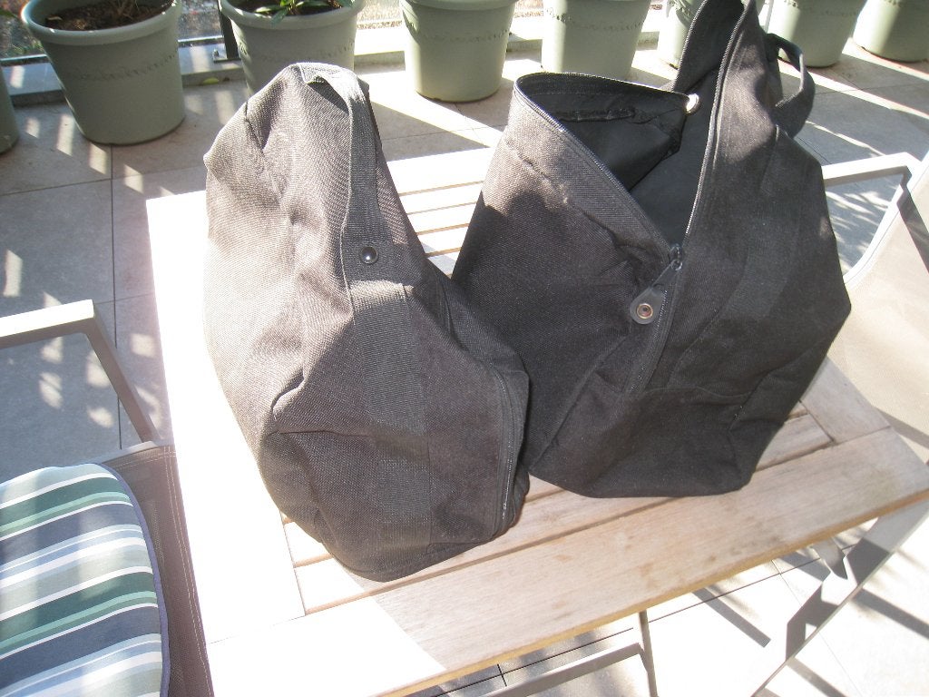 Selle confort Royal Enfield + combinaisons de pluie + sacs, Motos, Enlèvement, Comme neuf