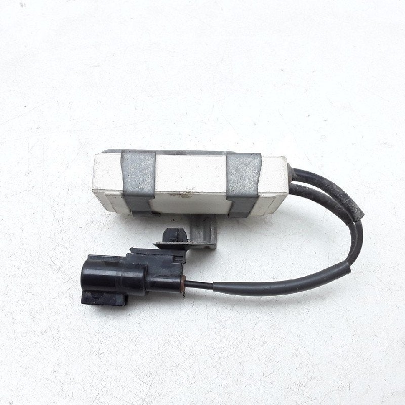 KOELVINWEERSTAND Toyota Yaris II (P9) (|2468106110|), Gebruikt, Toyota