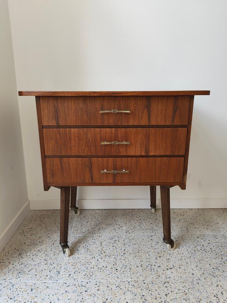 Commode à roulettes vintage - Années 50's-60's, Maison & Meubles, Enlèvement