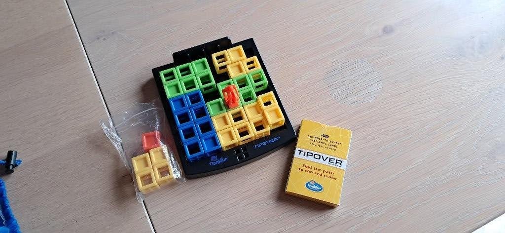 Thinkfun tipover, Hobby & Loisirs créatifs, Jeux de société | Autre, Comme neuf, 1 ou 2 joueurs, Enlèvement