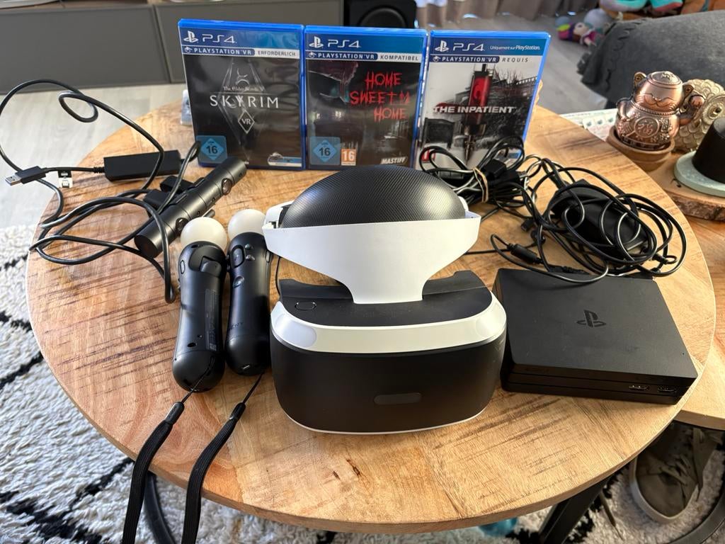 VR bril met toebehoren, Ophalen, Zo goed als nieuw, Camera