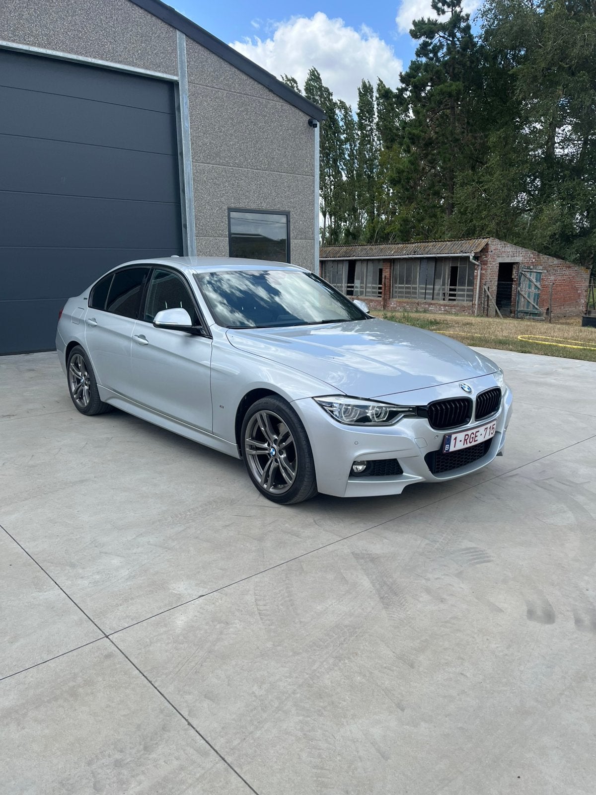 Bmw 330e m pakket full option + set winterwielen, Autos, Cuir, Argent ou Gris, Achat, Euro 6