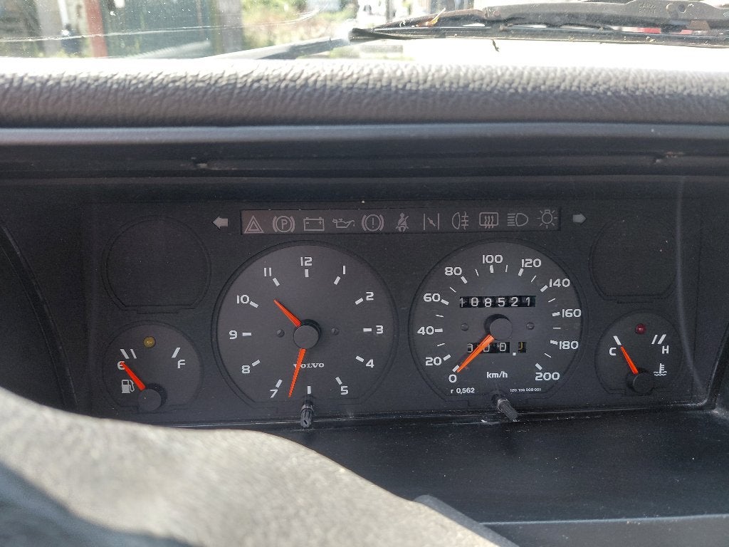 Voiture Volvo 340 1.4 essence automatique, Auto's, Automaat, Berline, Particulier, 3 deurs