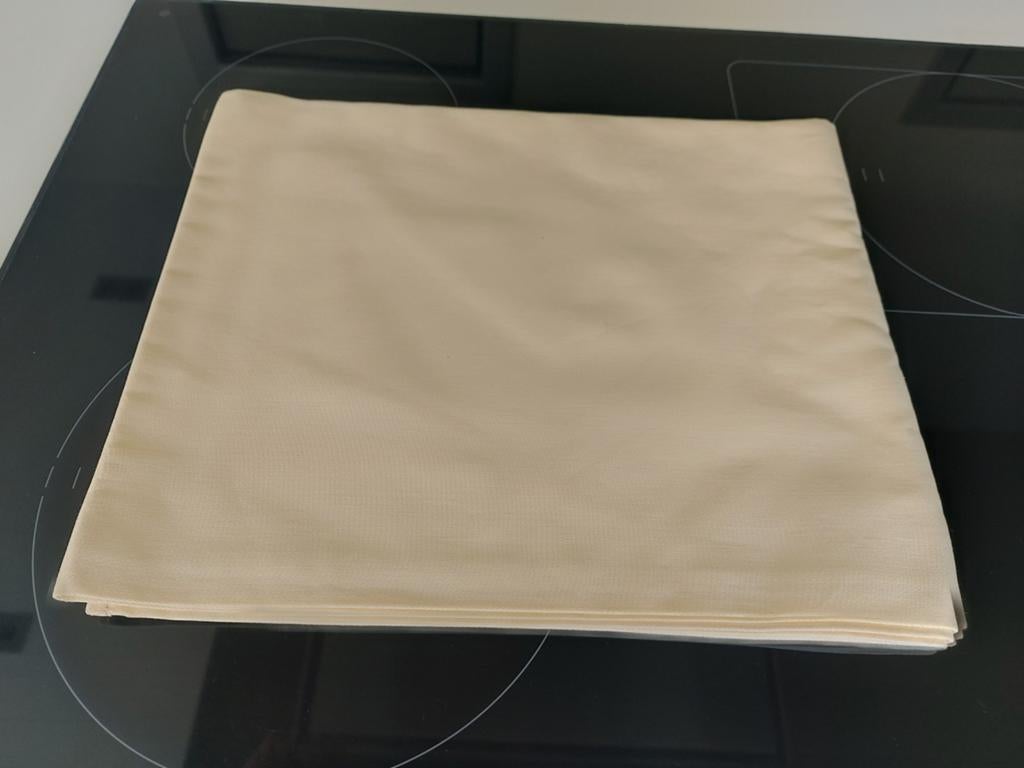 nappe jaune clair (neuve) 1 m 45 x 1 m 20, Enlèvement ou Envoi, Neuf, Rectangle, Intérieur