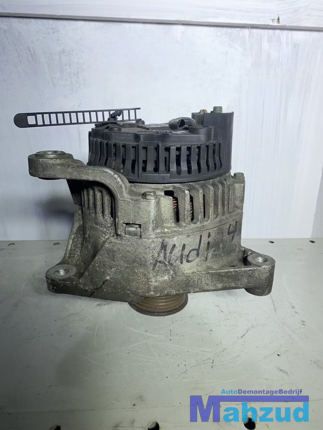 AUDI A4 B5 1.8T Dynamo 90A 058903016E, Gebruikt, AUDI AG, Auto-Union-Strasse 1
85045  Ingolstadt, DE, Audi