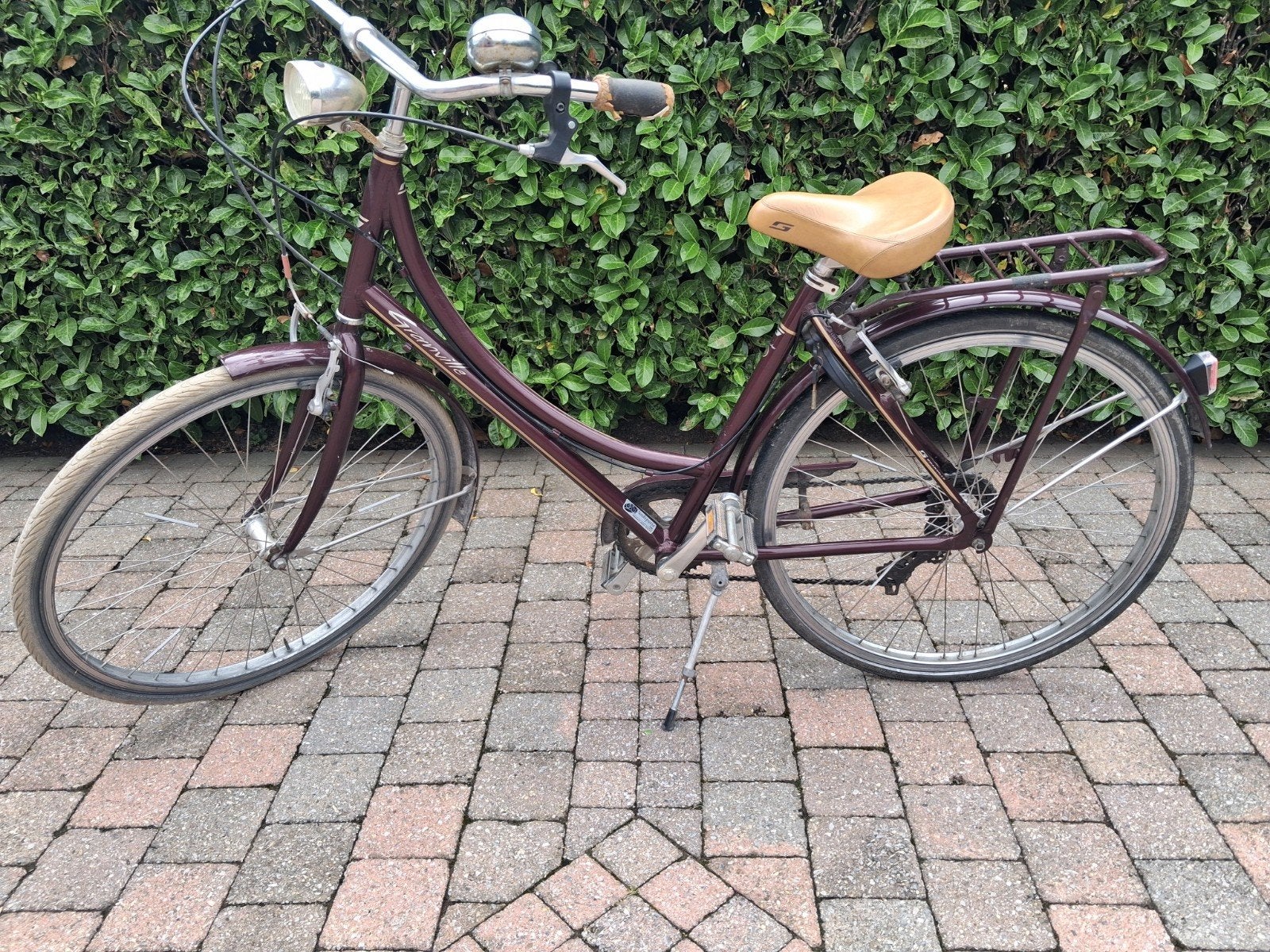 Damesfiets Granville, Ophalen, Gebruikt, Granville, Velgrem