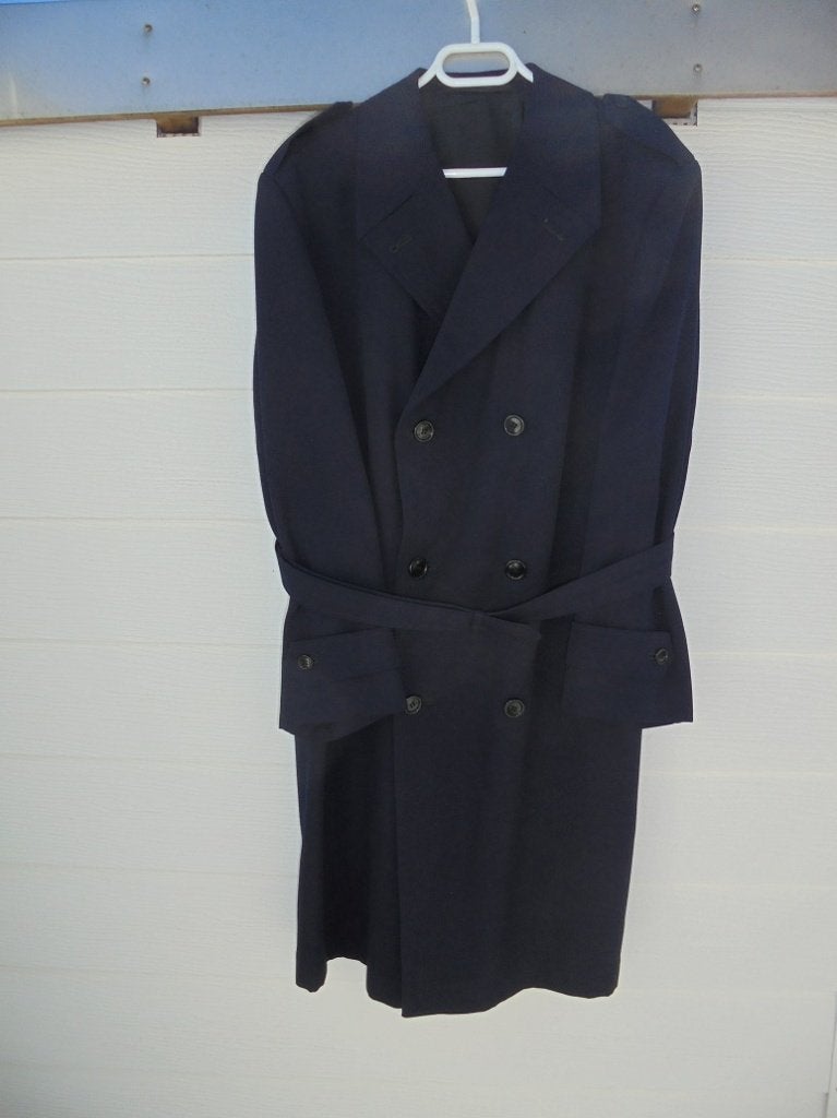 Donkerblauwe ZM/FN overjas - regenjas 1975, Verzamelen, Ophalen of Verzenden, Marine, Kleding of Schoenen