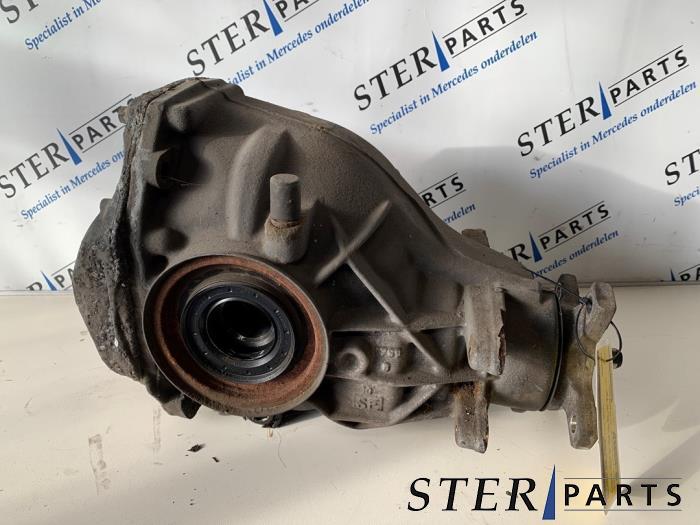 Differentieel achter van een Mercedes CLS-Klasse, Gebruikt, -, Ophalen of Verzenden, -