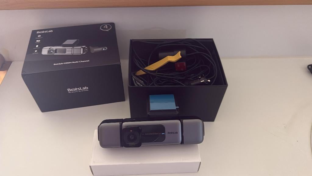 Botslab G980H 4-kanaals 360 met hardwire kit, Autos : Divers, Dashcams, Enlèvement ou Envoi, Neuf