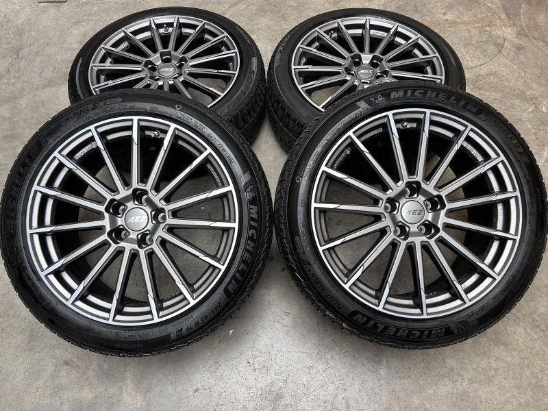 19  inch AEZ velgen + winterbanden Audi A7 A6 4K C8, Auto-onderdelen, 19 inch, Gebruikt, -, -