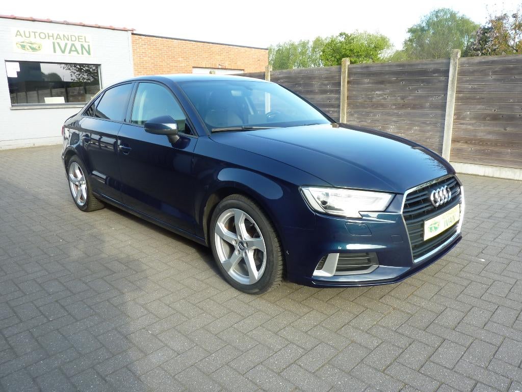 Audi A3 1.0 TFSI S-Tronic automatique, Entreprise, Entretenue par le concessionnaire, 5 places, Automatique