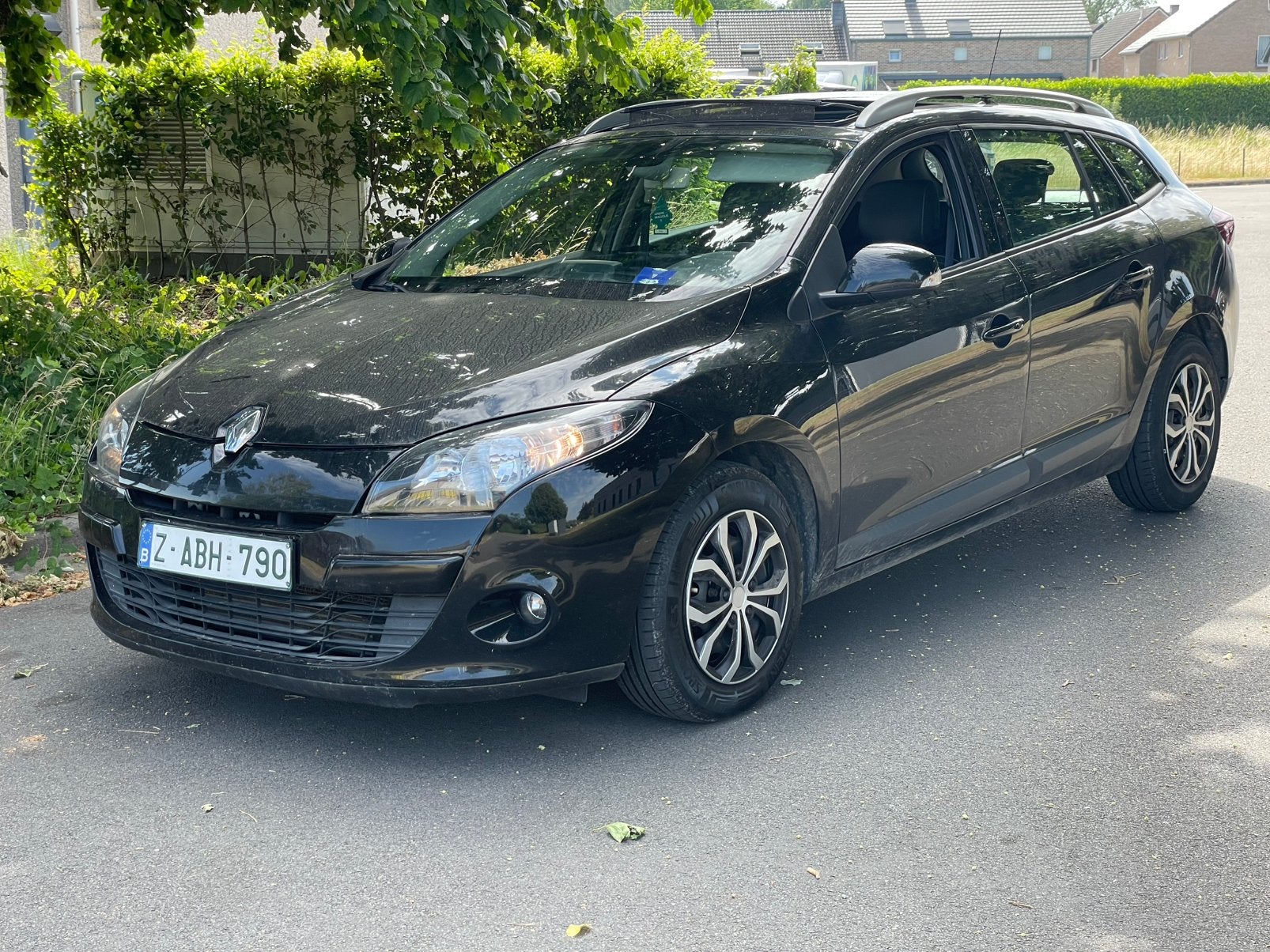 Renault megane edition Tomtom 1.5 Dci toit ouvrant, Autos, Euro 5, Achat, Boîte manuelle, Toit ouvrant
