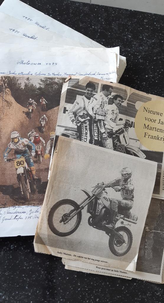 motorcross krantenknipsels Jacky Martens +crossuitslagen, Ophalen of Verzenden, 1980 tot heden, Knipsel(s)