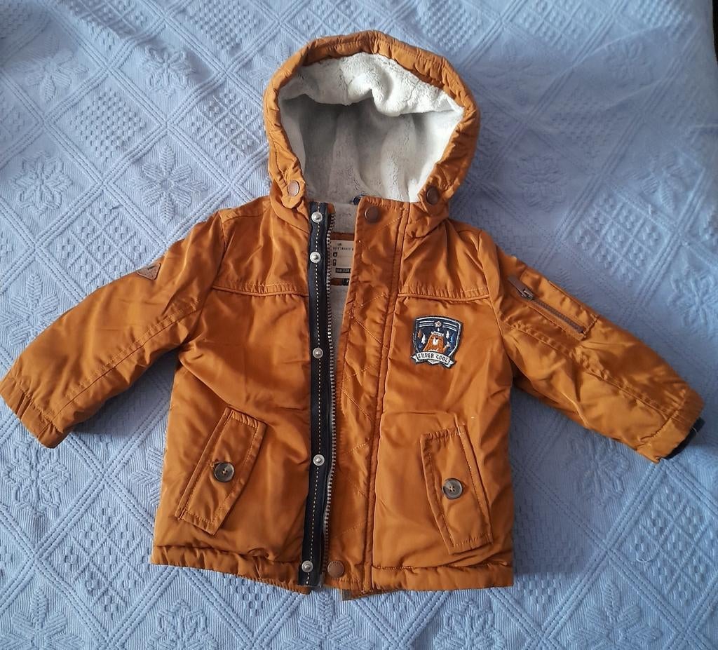 Babyjas/-jas 9-12 maanden, Jasje