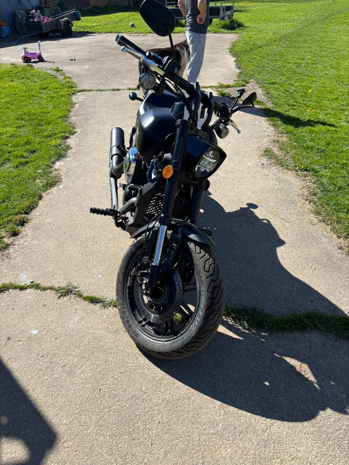 V-Bob 250cc – 1 350 €, Motoren, Ophalen