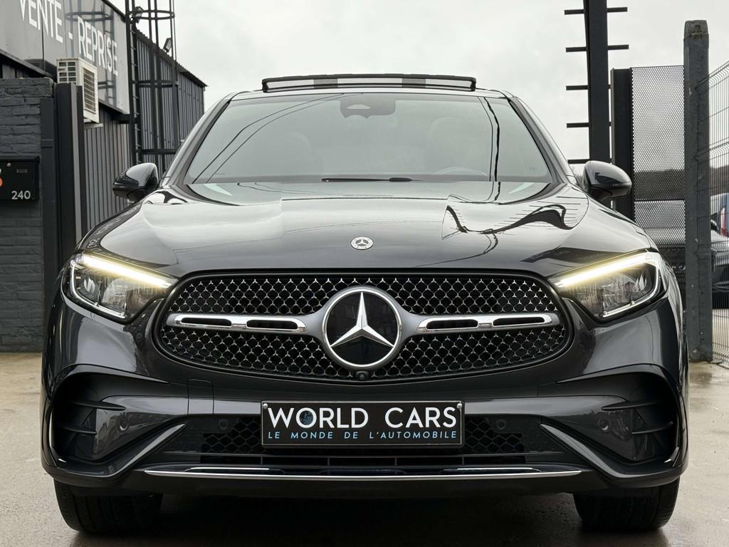 Mercedes-Benz GLC 200 Coupé PACK AMG TOIT PANO DISTRO COCKP, Auto's, Mercedes-Benz, Automaat, Zwart, 4 cilinders, Leder