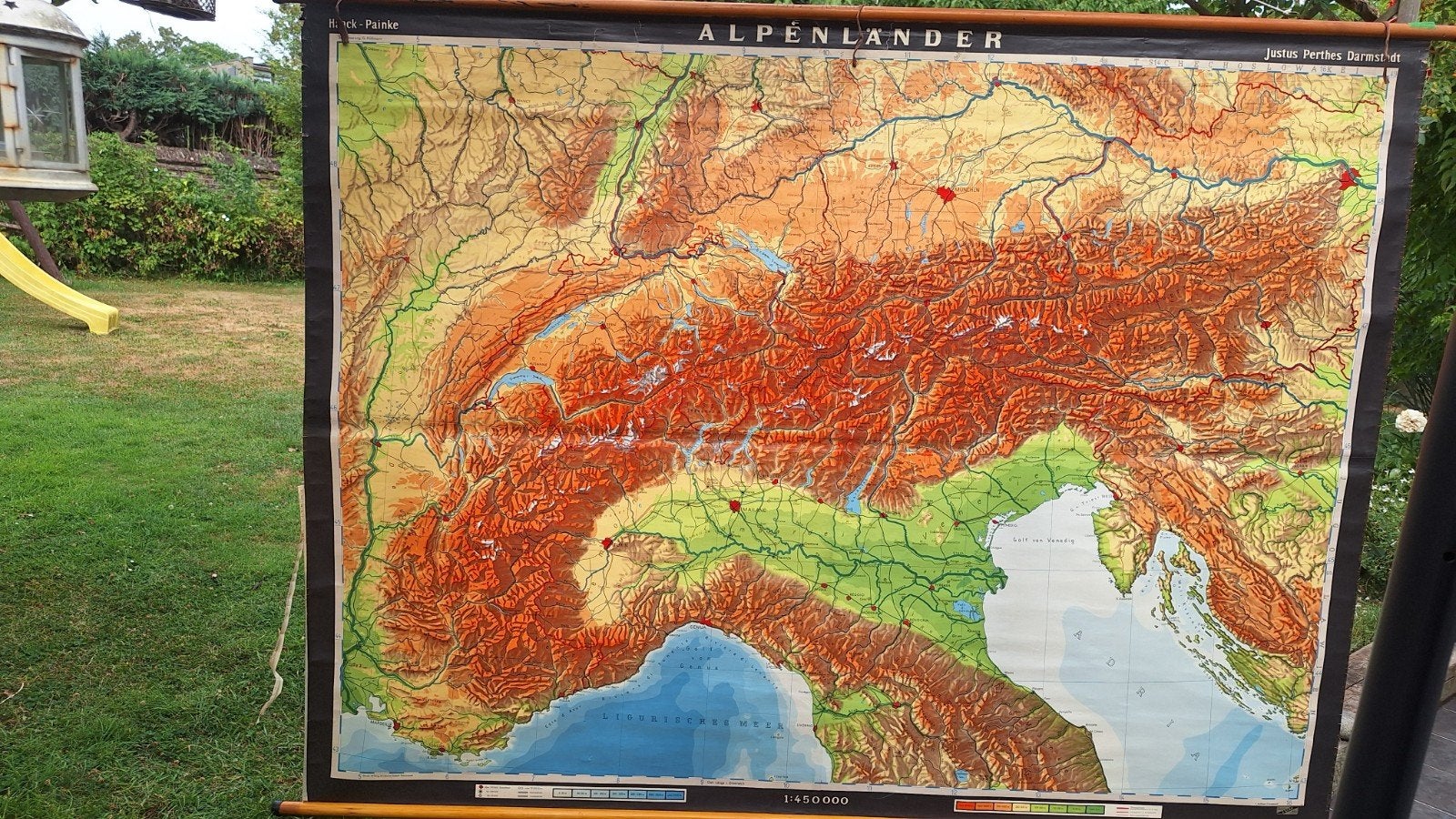 Ancienne carte d'école. Pays Alpins, Enlèvement