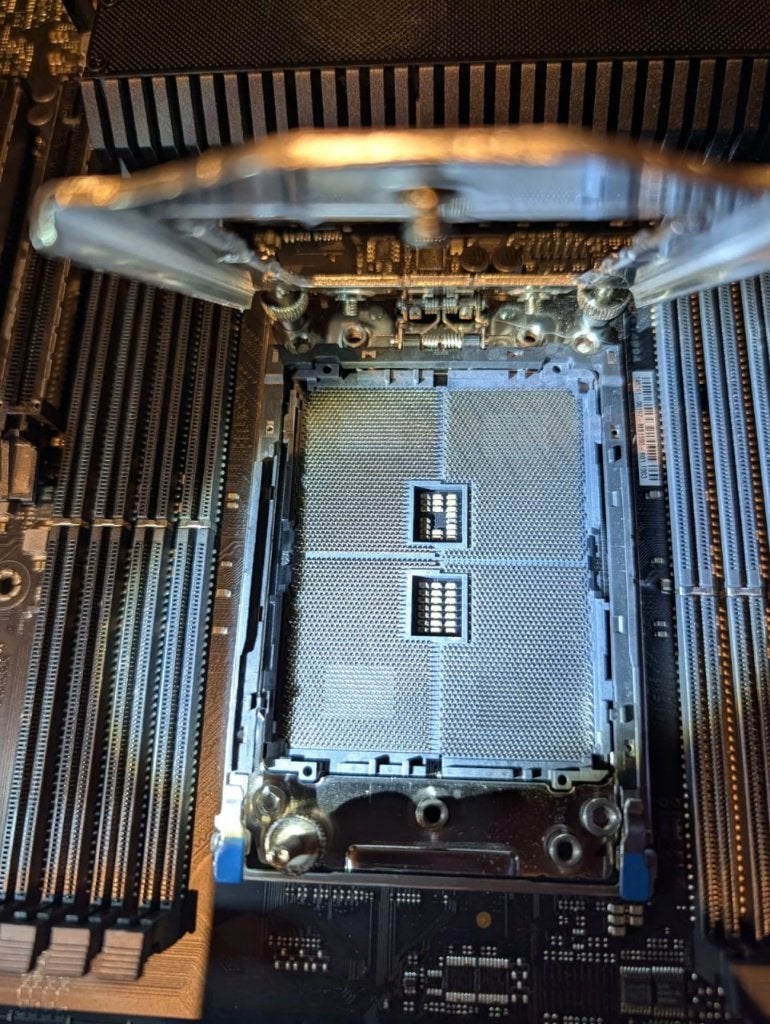 ASUS Pro WS WRX80E-SAGE SE WIFI II Threadripper Pro, Computers en Software, Moederborden, Gebruikt, DDR4, Ophalen of Verzenden