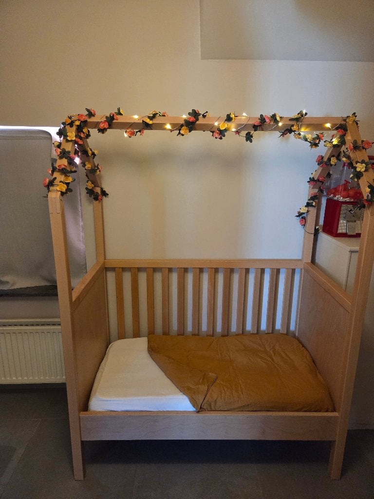 Bopita babybed kleuterbed (120x60) My First House Naturel, Ophalen, Zo goed als nieuw, Ledikant