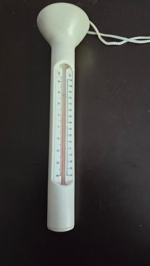 Zwembadtermometer, Ophalen