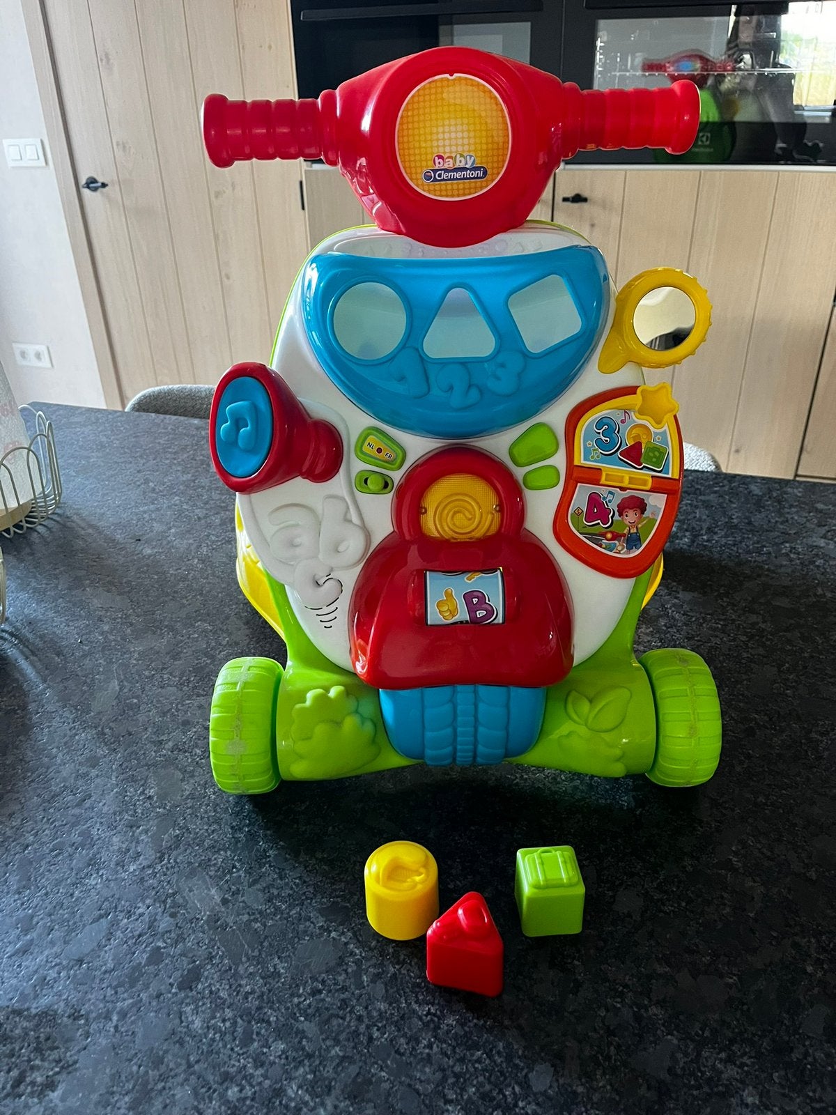 Baby walker loopwagen. Stap scooter: eerste stapjes, Kinderen en Baby's, Speelgoed | Babyspeelgoed, Ophalen, Zo goed als nieuw