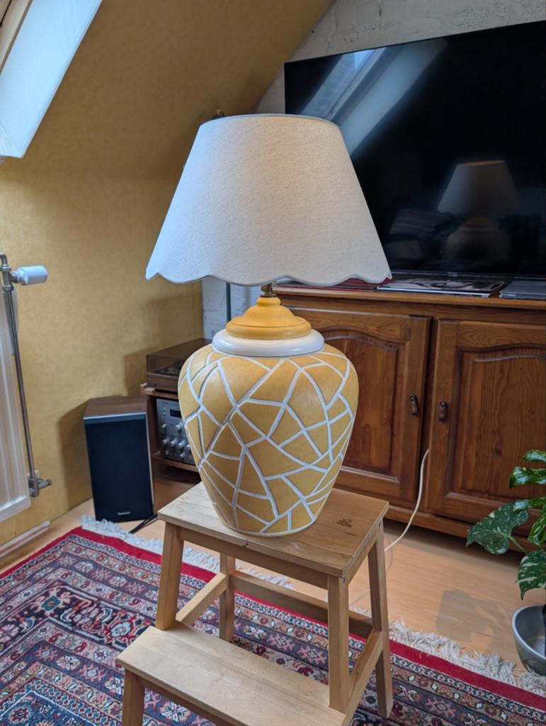 Gele lamp, mozaïek stijl. Met of zonder lampenkap, Ophalen, Gebruikt, 50 tot 75 cm