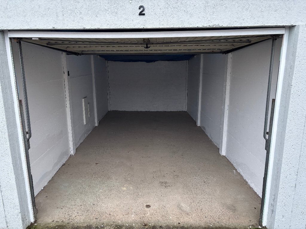 Garage 20m2 à louer Trazegnies (Lieu sécurisé), Charleroi