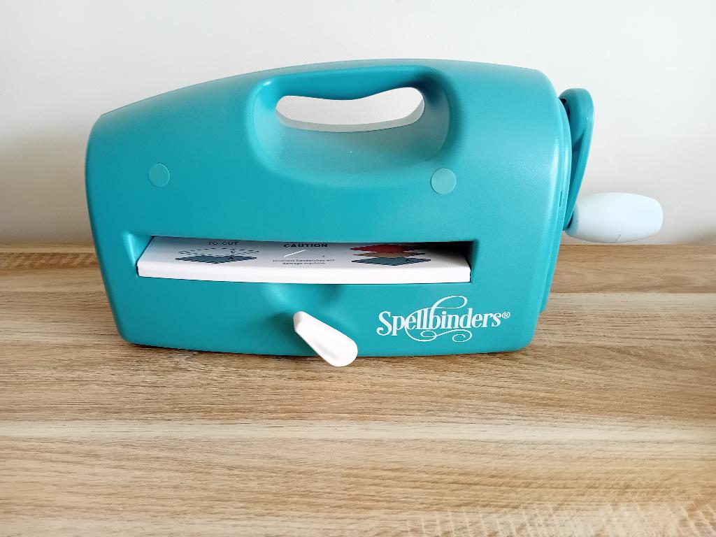 " spellbinders " machine d'embossage et de découpe, Enlèvement, Utilisé