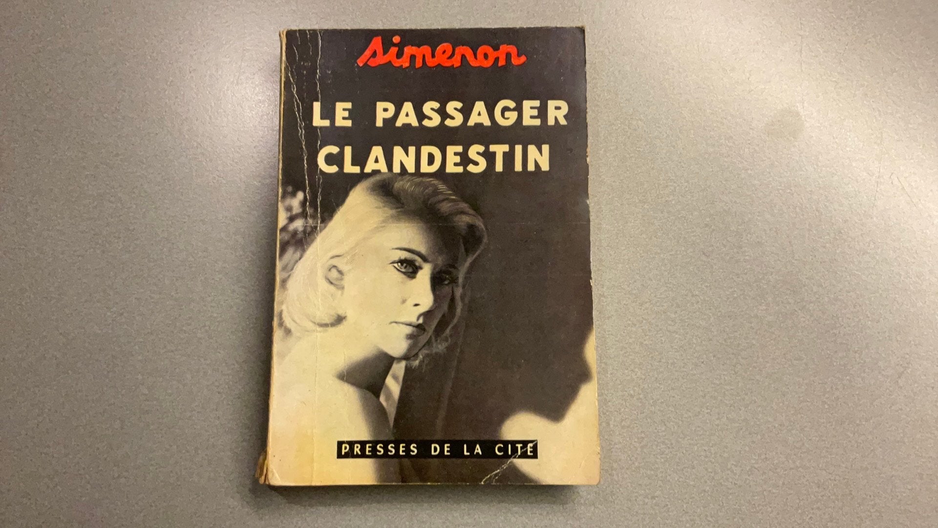SIMENON ‘’ Le Passager Clandestin’’, Ophalen of Verzenden, Gelezen