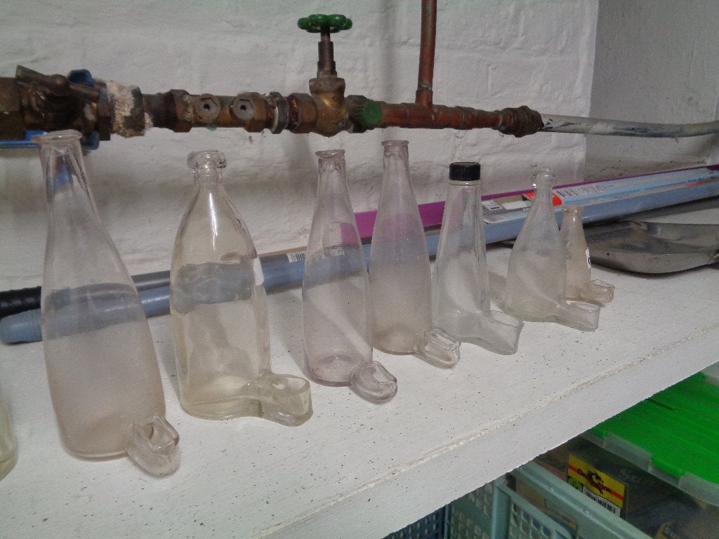 drinkpotten voor vogels, Ophalen, Gebruikt, Eten en Drinken