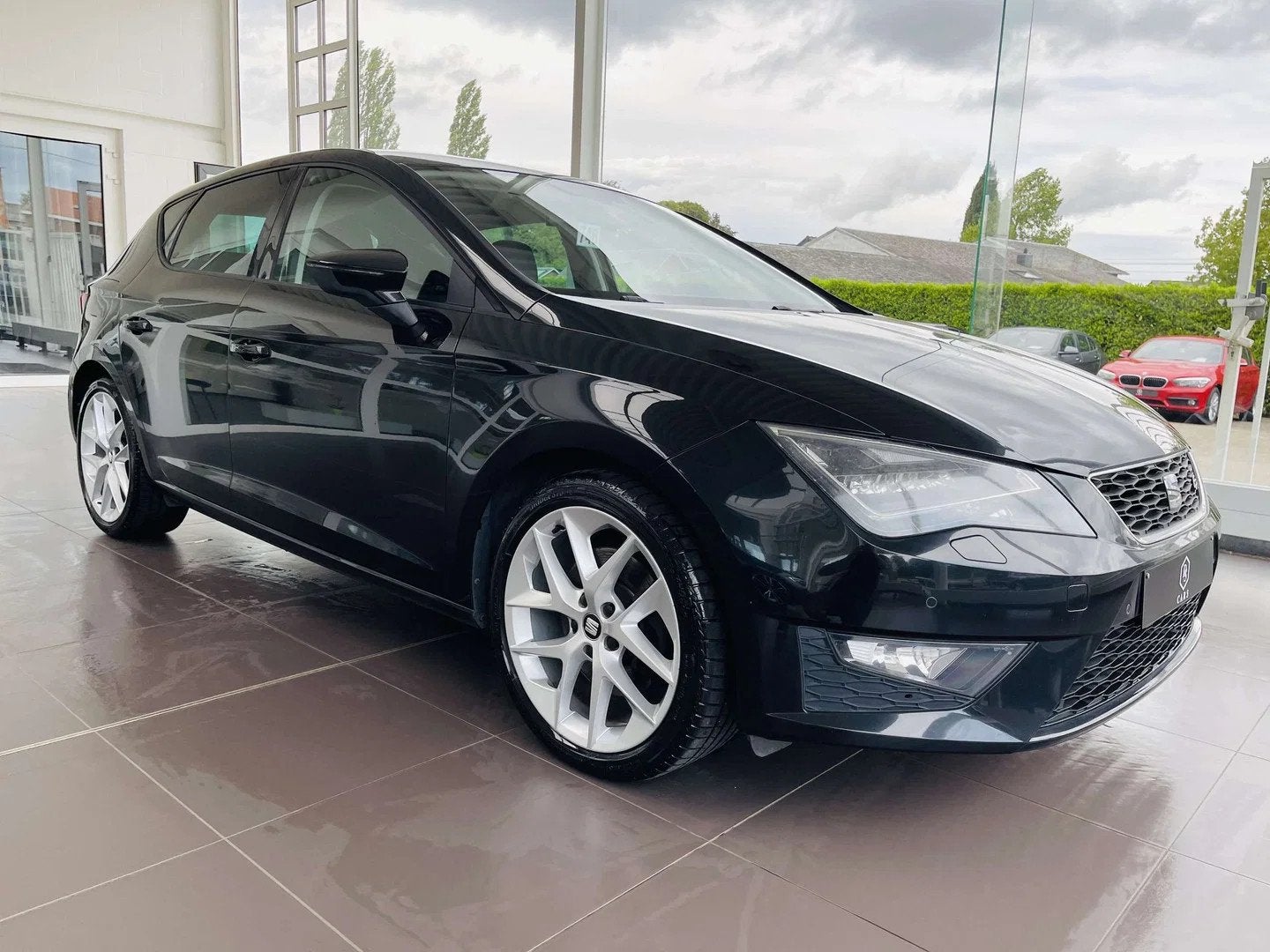SEAT Leon FR 1.8 TSI * GARANTIE + LED + CUIR + GPS *, Achat, Entreprise, Noir, 5 portes