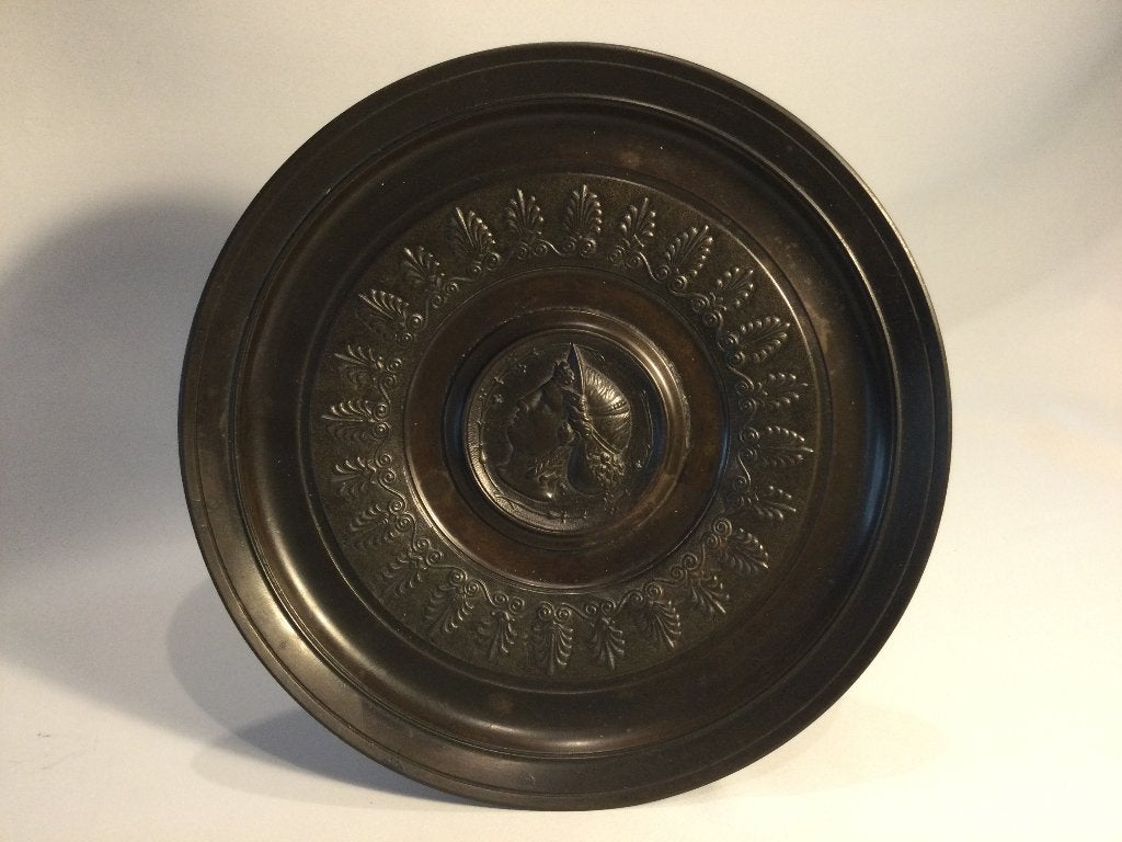 Plat sur pied en fonte Biedermeier. 031/Ia., Enlèvement