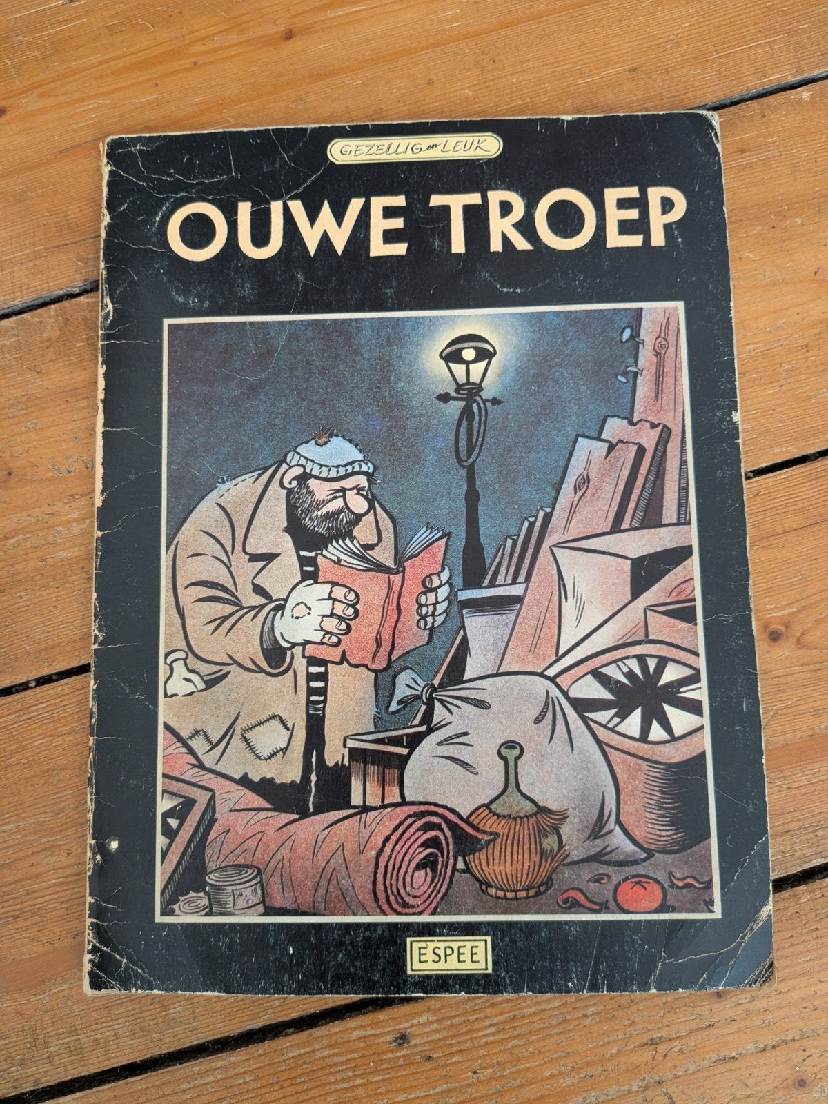 Ouwe Troep - espee, Boeken, Eén stripboek, Ophalen of Verzenden, Gelezen