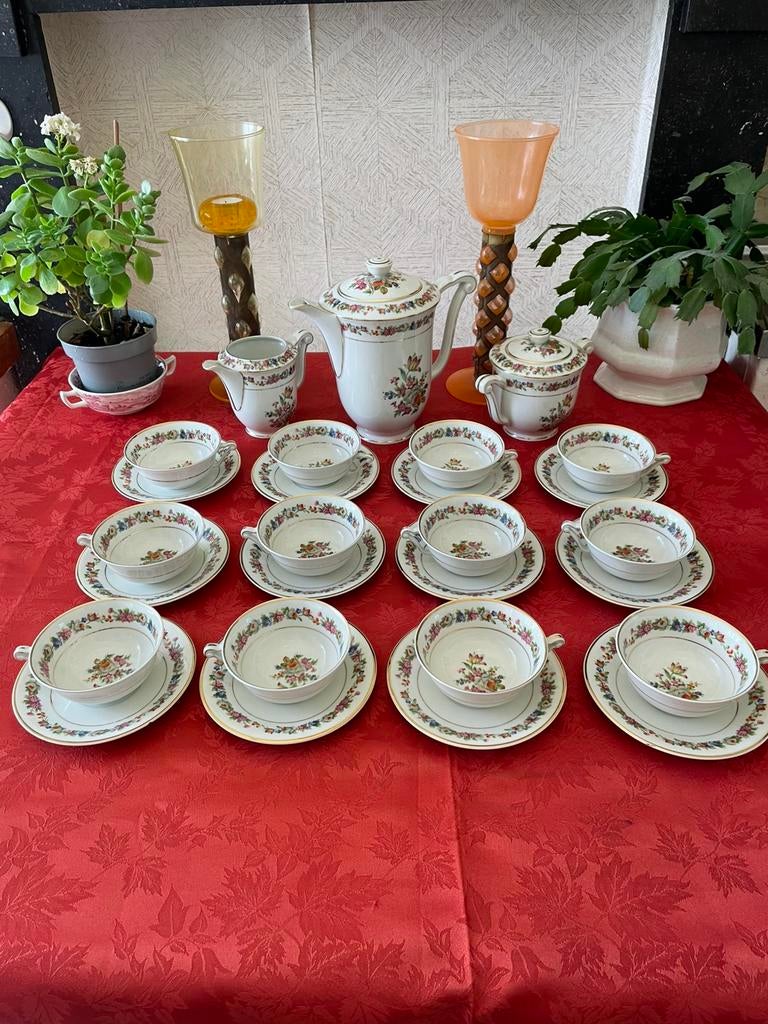 Service à thé complet Limoges France porcelaine ancien 12per, Enlèvement ou Envoi