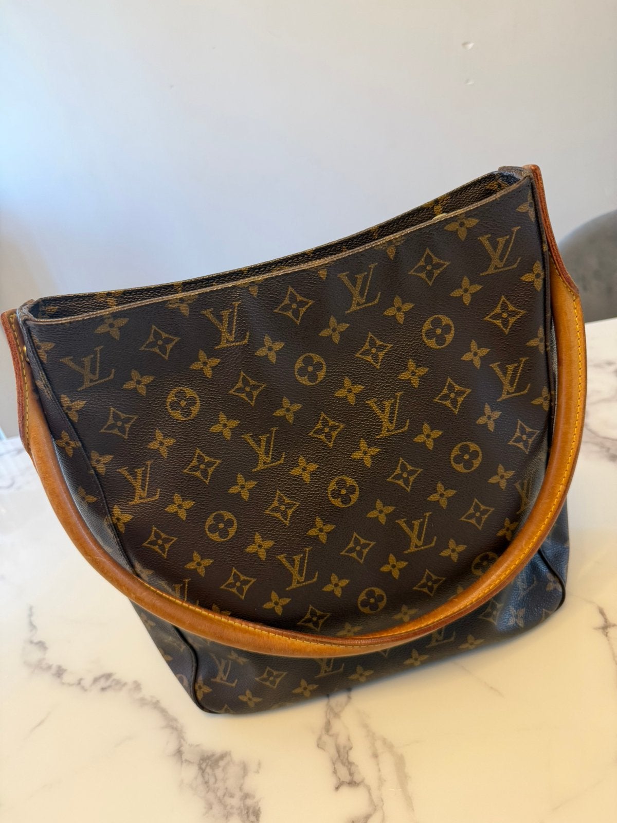 Sac Louis Vuitton Looping GM Monogram – Authentique –, Bijoux, Sacs & Beauté, Sacs | Sacs à bandoulière, Enlèvement ou Envoi, Comme neuf