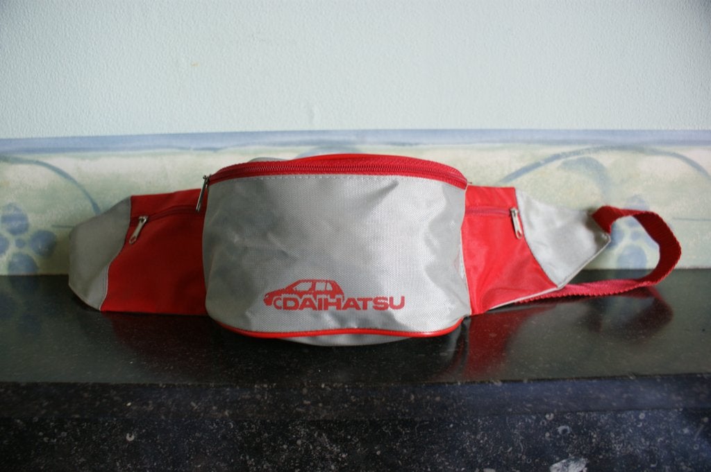 Heuptas / sac ceinture - banane Daihatsu, Enlèvement ou Envoi, Comme neuf, Adulte unisexe